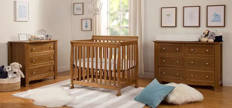 buying a baby crib